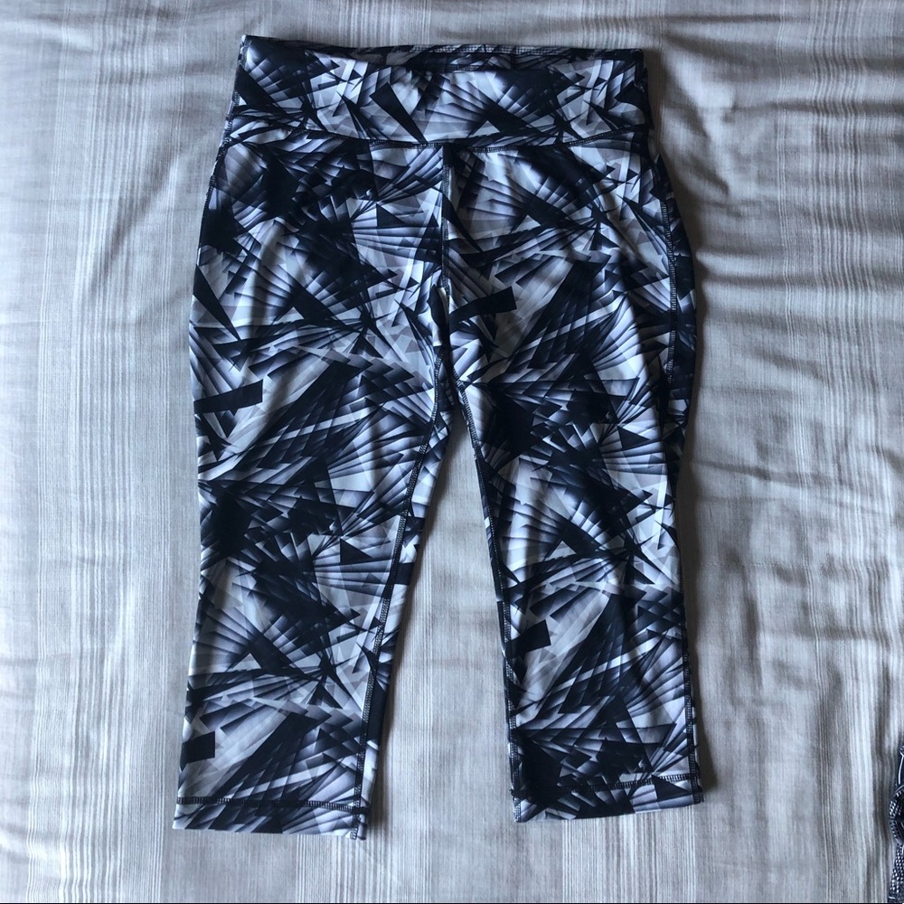 Danskin Patterned Leggings!